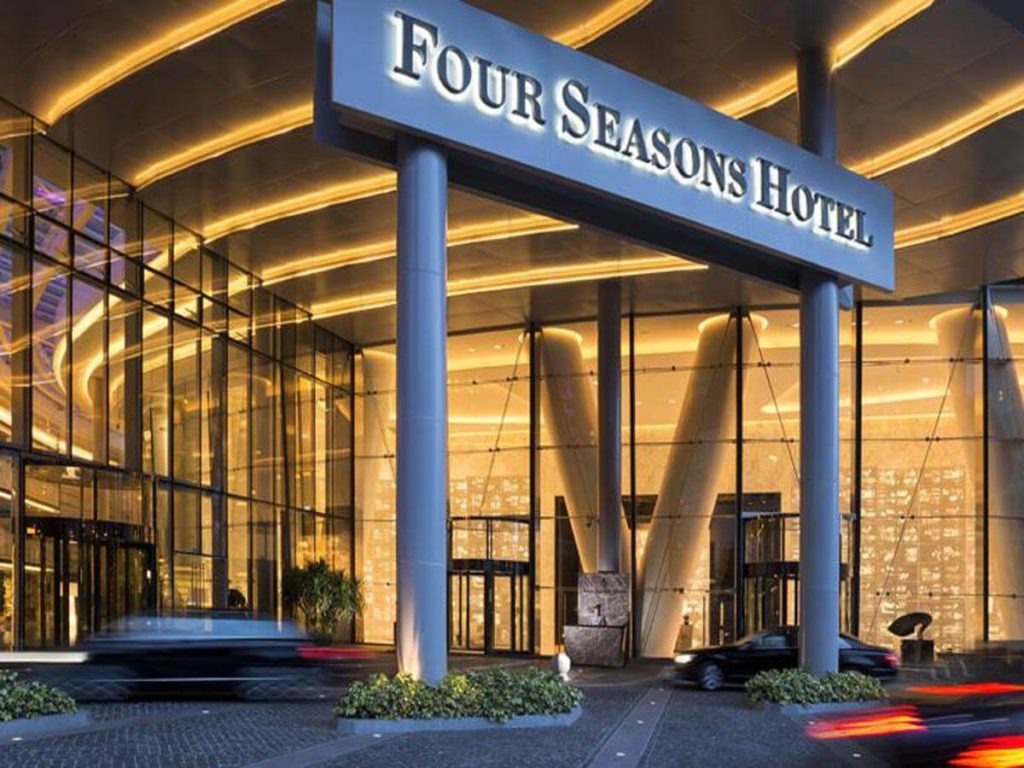 Cat-Friendly Hotels